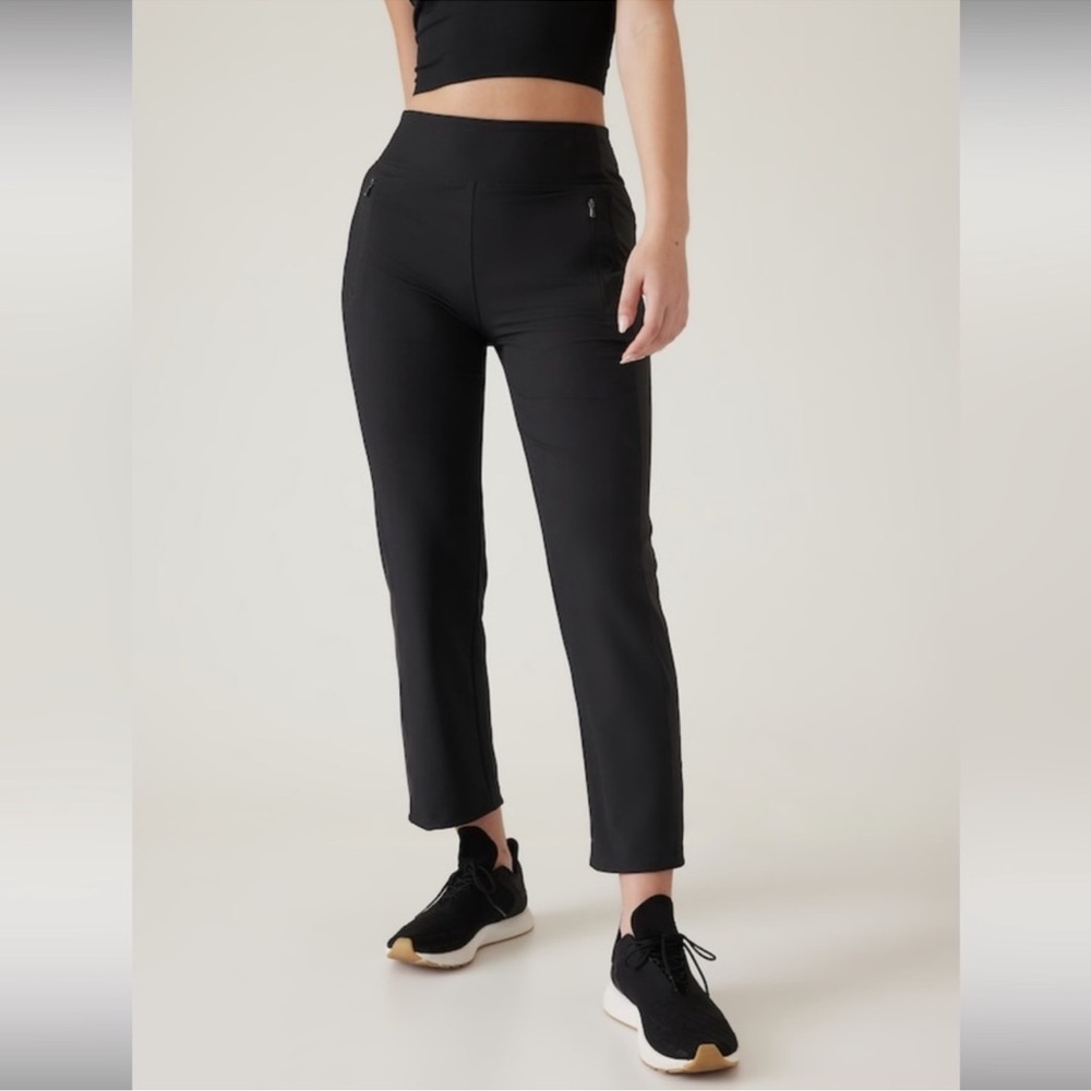 NWT! Athleta Women’s Black Fairway Golf Pant - Size 2 TALL 🛍️